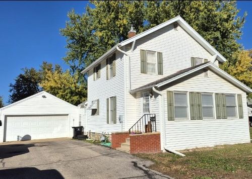 815 14th Ave N, Estherville, IA, 51334-1127 | Card Image