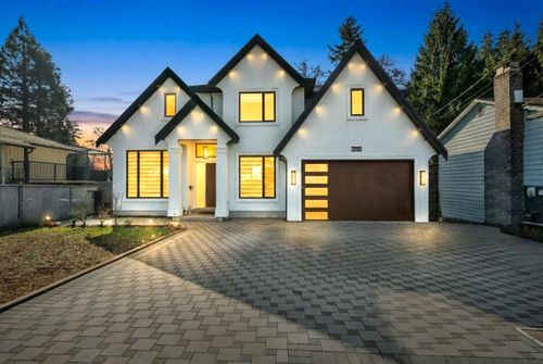 14718 90a Ave, Surrey, BC, V3R1B2 | Card Image