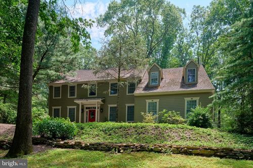 6950 Upper York Rd, NEW HOPE, PA, 18938-9510 | Card Image