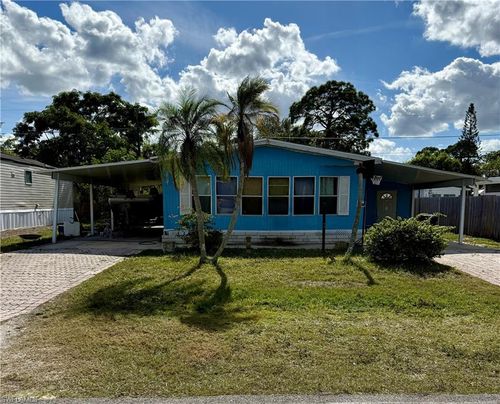 11201 Tango Dr, BONITA SPRINGS, FL, 34135-5340 | Card Image