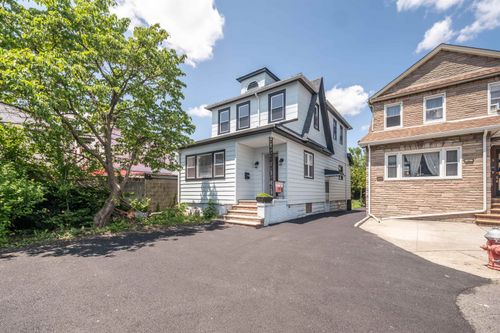 1 Stegman Ct, Jersey City, NJ, 07305-1407 | Card Image