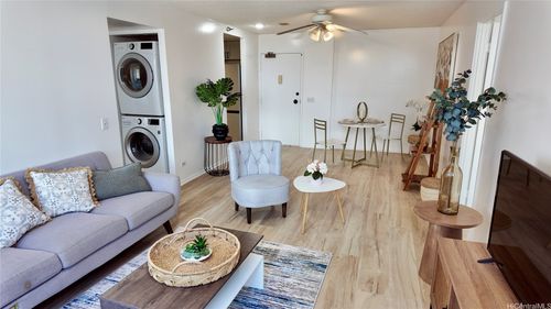 apt-2109-876 Curtis St, Honolulu, HI, 96813-5157 | Card Image