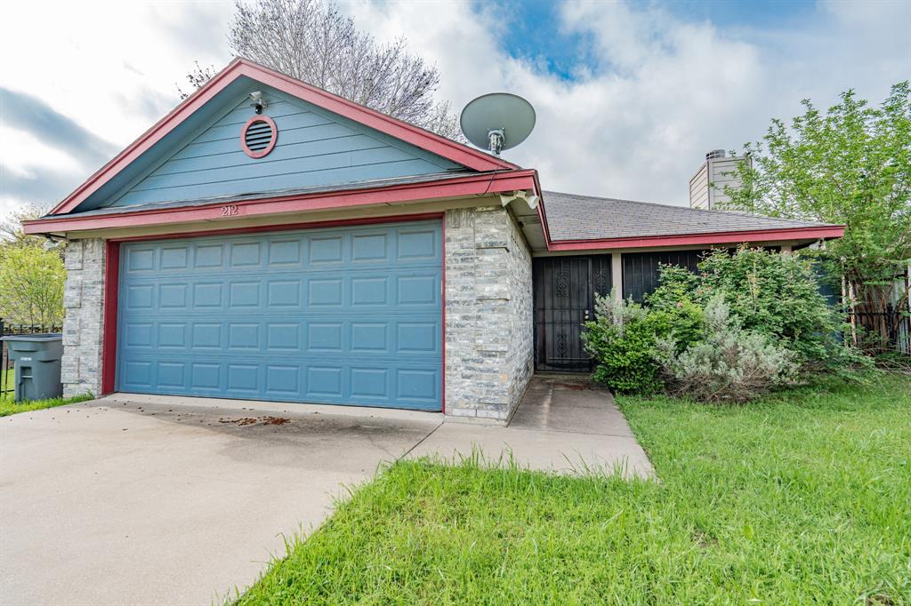 Red Wing Dr, Dallas, TX 75241