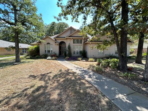 1328 Azalea Dr, Sulphur Springs, TX, 75482-3708 | Card Image