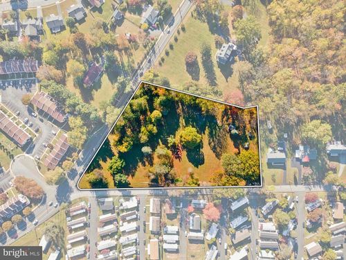 887 Red Hill Rd, ASTON, PA, 19014-1202 | Card Image