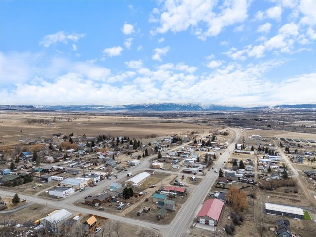 301 1 St Ave N, Home with 0 bedrooms, 0 bathrooms and null parking in Clyde Park MT | Image 11