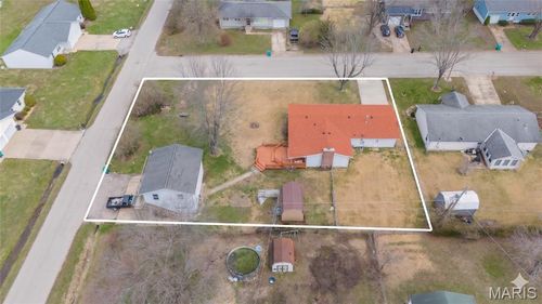 402 Locust St, Cuba, MO, 65453-1920 | Card Image