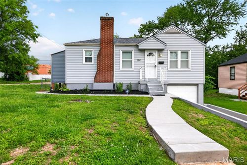 7541 Calvin Ave, Saint Louis, MO, 63136-1201 | Card Image