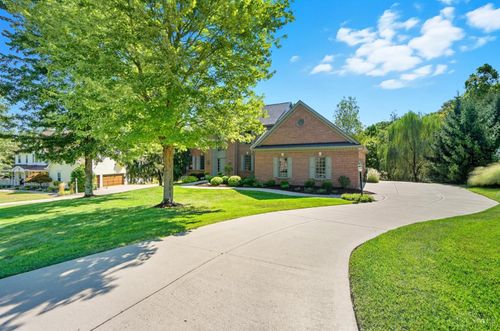 8217 Wycliffe Dr, Anderson, OH, 45244-2595 | Card Image