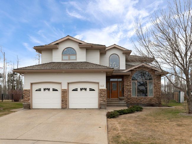 143 Berard Crescent, Home with 5 bedrooms, 4 bathrooms and 4 parking in Fort Mcmurray AB | Image 1