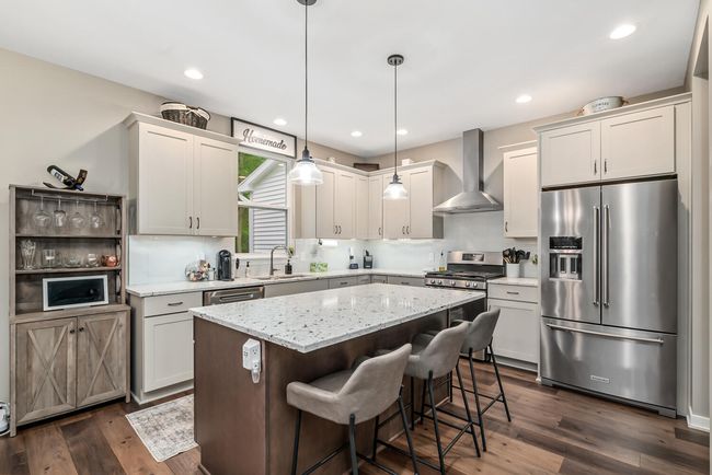 Spacious Kitchen | Image 15