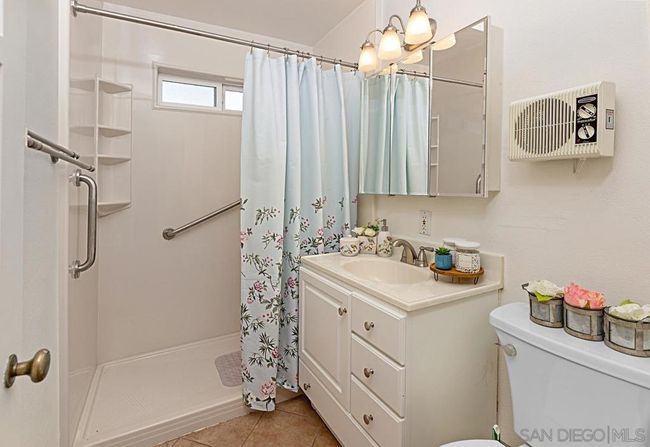 6941 Amherst St, House other with 2 bedrooms, 1 bathrooms and 5 parking in San Diego CA | Image 19