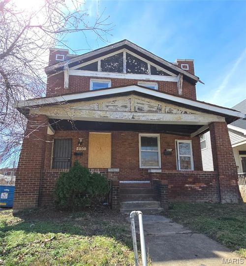 3200 Arsenal St, Saint Louis, MO, 63118-2102 | Card Image