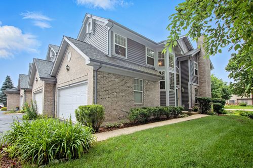 406 Kresswood Dr, MCHENRY, IL, 60050-6473 | Card Image