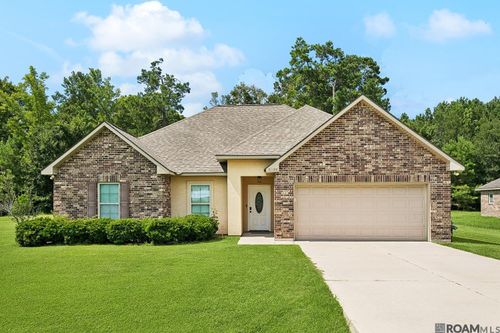21125 Beau Chateau Blvd, Ponchatoula, LA, 70454-5609 | Card Image
