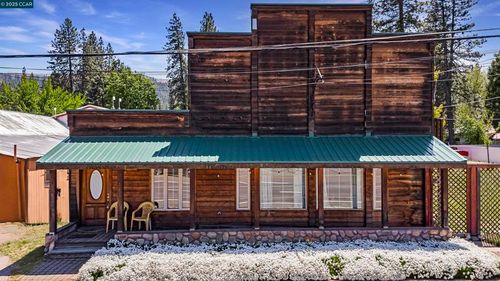 2266 E Main St, Quincy, CA, 95971-9660 | Card Image