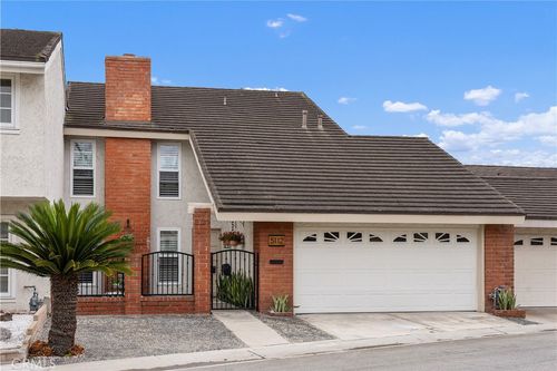 5112 Kingscross, Westminster, CA, 92683 | Card Image