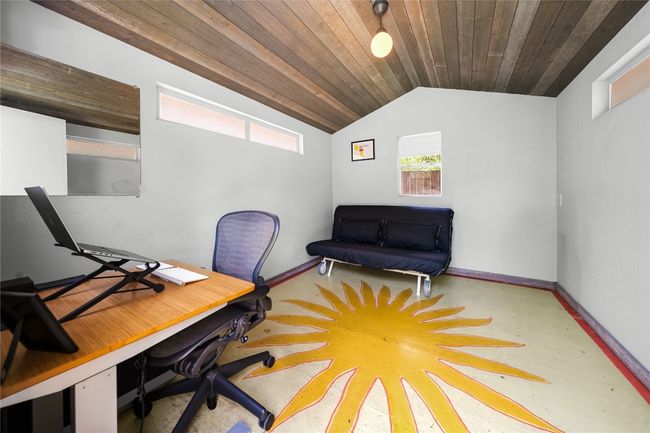 Currently the accessory outbuilding is being used as an office, but could be used as an artist room or guest house for overnight stays if needed. | Image 21