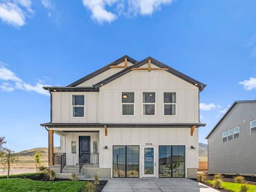 355-3599 N Stallion St, Eagle Mountain, UT, 84005-5979 | Card Image