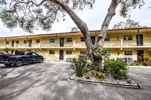 304-2260 Stickney Point Road, Sarasota, FL, 34231 | Card Image