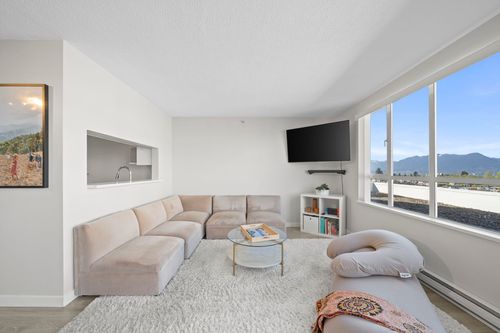 1208-3455 Ascot Place, Vancouver, BC, V5R6B7 | Card Image