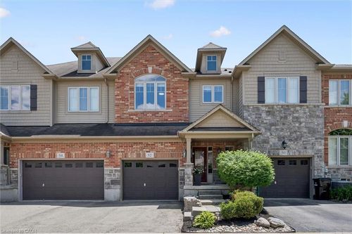 52 Condor Street, Kitchener, ON, N2K0B2 | Card Image