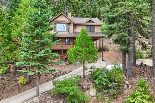7430 Henness Ridge Rd, Yosemite National Park, CA, 95389-9100 | Card Image