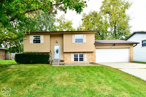 1610 Yazoo Dr, Beech Grove, IN, 46107-2570 | Card Image