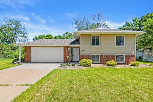2613 107th Ln Nw, Coon Rapids, MN, 55433-4008 | Card Image