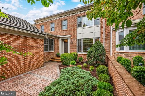 7804 Gate Post Way, POTOMAC, MD, 20854-1745 | Card Image