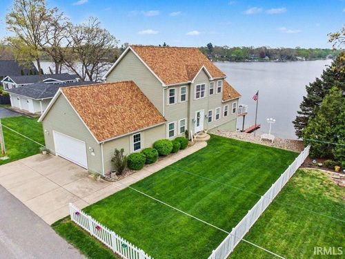 107 Lakeview A Drive, Walkerton, IN, 46574-9590 | Card Image