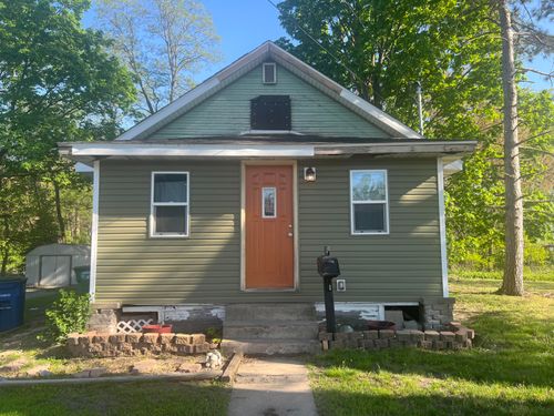 3717 Schneider St, Lake Station, IN, 46405 | Card Image