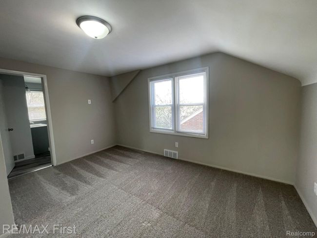 21128 Kenmore Ave, House other with 4 bedrooms, 2 bathrooms and null parking in Harper Woods MI | Image 18
