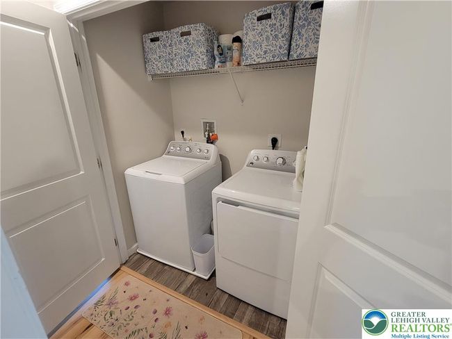 2nd floor laundry! | Image 12