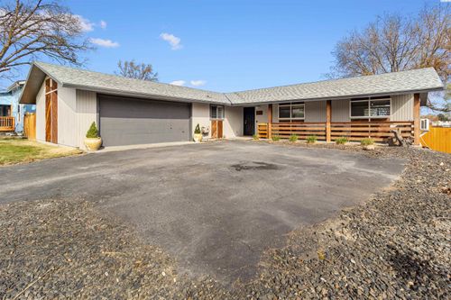 1204 W 26th Avenue, Kennewick, WA, 99337 | Card Image