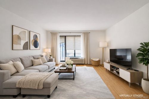 apt-2b-112-02 Northern Blvd, Corona, NY, 11368-1693 | Card Image