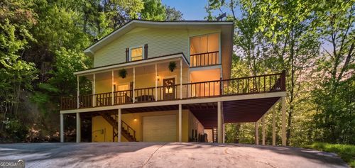 325 Kitchins Ln, Clayton, GA, 30525-2715 | Card Image