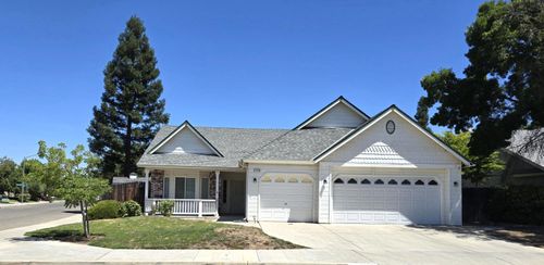 1778 E Oakmont Ave, Fresno, CA, 93730-3548 | Card Image