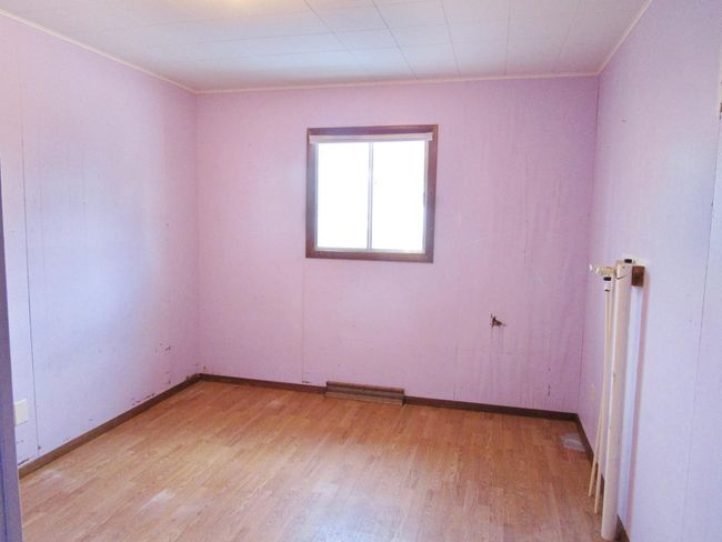 11Bedroom2.JPG | Image 12