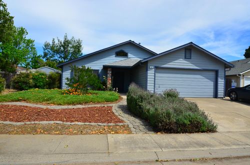 243 Rio Mesa Ct, Galt, CA, 95632-1866 | Card Image