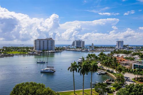1005-2500 E Las Olas Blvd, Fort Lauderdale, FL, 33301-1586 | Card Image