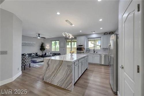 4922 Calabash Tree Ct, Las Vegas, NV, 89148-1686 | Card Image