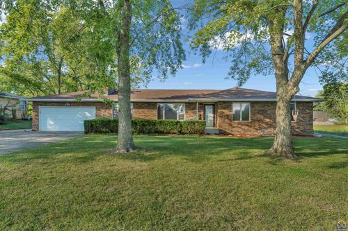 2300 Se 29th St, Topeka, KS, 66605-2464 | Card Image