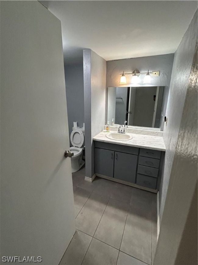 APT-107 - 3704 Broadway, Condo with 2 bedrooms, 1 bathrooms and null parking in FORT MYERS FL | Image 8