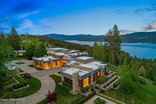 5468 W Carnelian Dr, Coeur D Alene, ID, 83814-7031 | Card Image