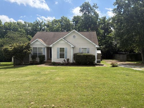 2824 Maple Cir, Thompsons Station, TN, 37179 | Card Image