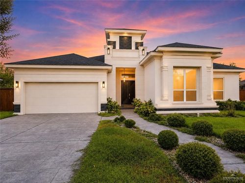 2914 Hackberry Ave, Mission, TX, 78574-2834 | Card Image
