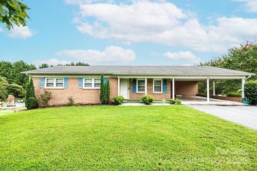 2541 Raintree St, Connelly Springs, NC, 28612-7785 | Card Image