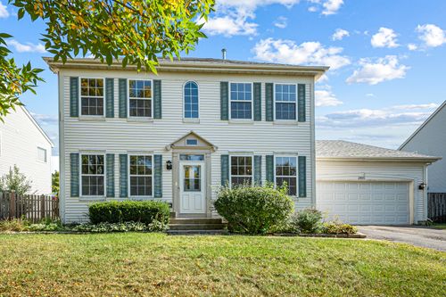 2420 Barnhart St, West Chicago, IL, 60185-6161 | Card Image