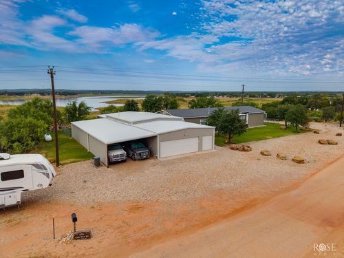 830 Lake Dam Rd, Blackwell, TX, 79506-3038 | Card Image